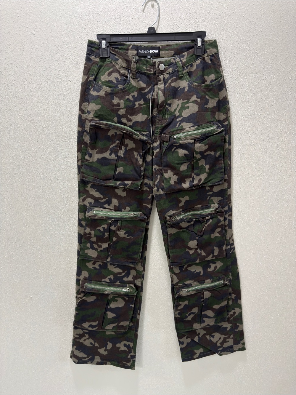 Fashion Nova Women's Camouflage Cargo Pants - Green/Black/Brown